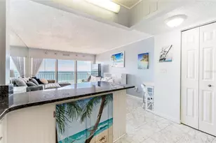 1270 Gulf Blvd, Clearwater Beach, FL 33767 - Photo 12