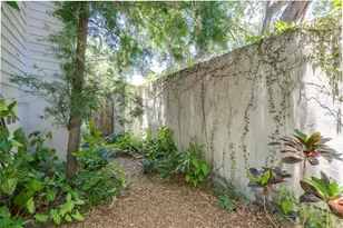 3315 W De Leon St, Tampa, FL 33609 - Photo 44
