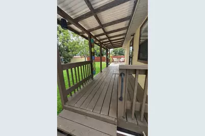 2628 10th Street W, Palmetto, FL 34221 - Photo 6