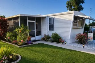 6580 Seminole Blvd, Seminole, FL 33772 - Photo 1