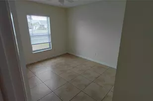 9010 Dacena Villa Pl, Tampa, FL 33635 - Photo 6