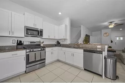 8291 Crescent Oaks Drive, New Port Richey, FL 34655 - Photo 16