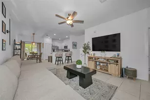 8291 Crescent Oaks Dr, New Port Richey, FL 34655 - Photo 10