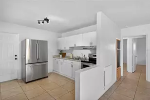 612 12th St Dr W, Palmetto, FL 34221 - Photo 6