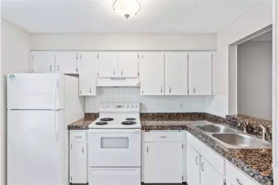 11511 113th Street #4F, Largo, FL 33778 - Photo 4