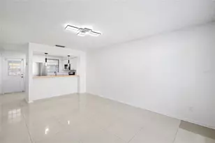 13870 Stone Mill Way, Tampa, FL 33613 - Photo 4