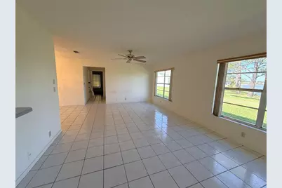 3455 Mainlands Boulevard S, Pinellas Park, FL 33782 - Photo 10