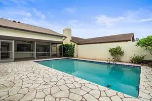 13512 Sobrado Dr, Tampa, FL 33624 - Photo 50