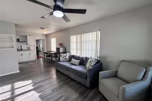 772 71st Ave N, Saint Petersburg, FL 33702 - Photo 6