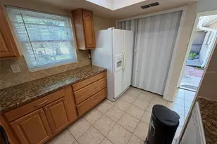 5108 Lesher Ct, Tampa, FL 33624 - Photo 6