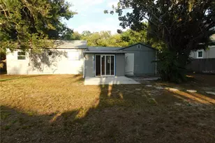 4934 20th St N, Saint Petersburg, FL 33714 - Photo 8