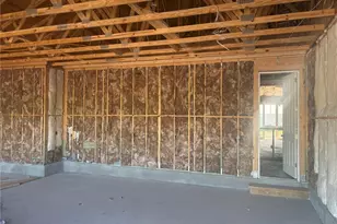 9806 Leaf Grn Ln, Dade City, FL 33525 - Photo 8