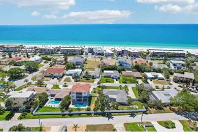 3203 Hibiscus Drive W, Belleair Beach, FL 33786 - Photo 60