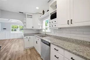 4120 Burlington Ave N, Saint Petersburg, FL 33713 - Photo 32