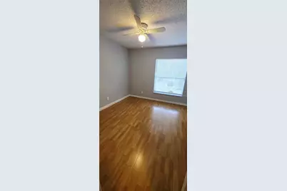 10225 N Ojus Drive, Tampa, FL 33617 - Photo 14