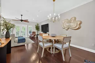 252 Valencia Cir, Saint Petersburg, FL 33716 - Photo 10