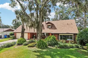 19254 Blount Rd, Lutz, FL 33558 - Photo 2
