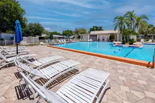 3139 38th St S, Saint Petersburg, FL 33711 - Photo 42