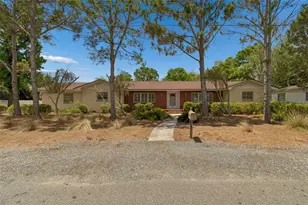707 N Johnson St, Plant City, FL 33563 - Photo 2