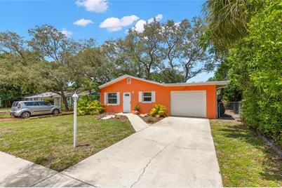 422 Kentucky Avenue, Crystal Beach, FL 34681 - Photo 4