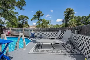 2907 Whispering Dr N, Largo, FL 33771 - Photo 38