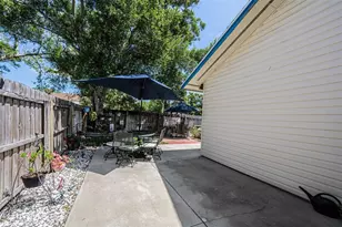 2907 Whispering Dr N, Largo, FL 33771 - Photo 32