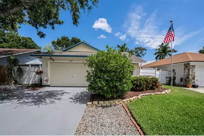 2907 Whispering Drive N, Largo, FL 33771 - Photo 4