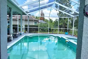 5725 Wedgefield Dr, Zephyrhills, FL 33541 - Photo 28