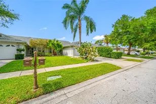 2565 Estancia Blvd, Clearwater, FL 33761 - Photo 54