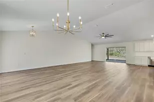 11983 W Apple Tree Pl, Crystal River, FL 34428 - Photo 8