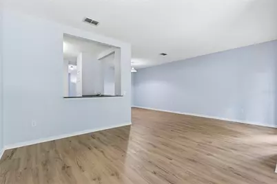 8208 Downpatrick Court, Tampa, FL 33610 - Photo 6