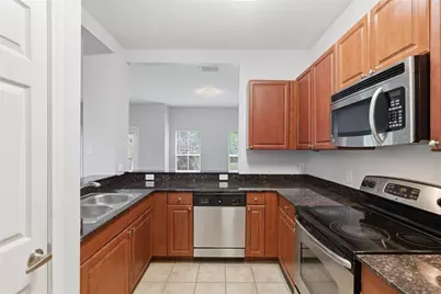 8208 Downpatrick Court, Tampa, FL 33610 - Photo 8