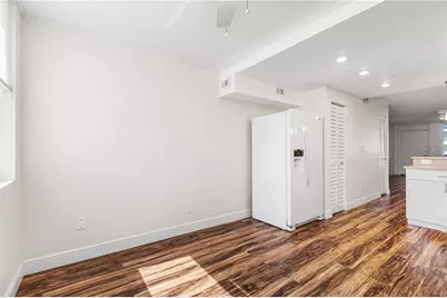 4915 Bay Street NE #224, Saint Petersburg, FL 33703 - Photo 10