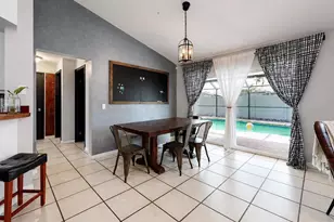 1125 Hardwood Dr, Valrico, FL 33596 - Photo 10