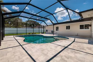 1732 Emerald Dr, Clearwater, FL 33756 - Photo 26
