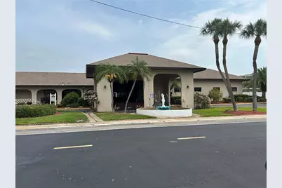 10037 62nd Terrace N #15, Saint Petersburg, FL 33708 - Photo 16