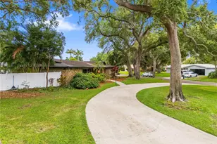 2215 Buena Vista Dr, Clearwater, FL 33764 - Photo 60