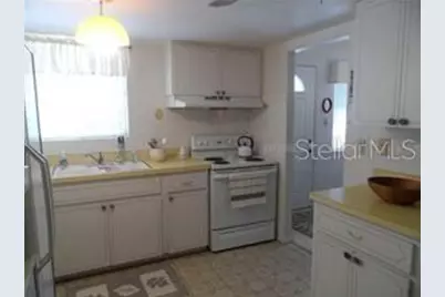 2203 Canal Drive #C7, Bradenton, FL 34207 - Photo 6