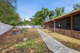 4608 46th St N, Saint Petersburg, FL 33714 - Photo 36
