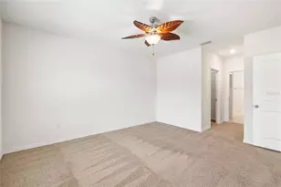 1523 Glen Grove Loop, Wesley Chapel, FL 33543 - Photo 10