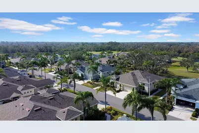 1252 Lyndhurst Greens Drive, Sun City Center, FL 33573 - Photo 24