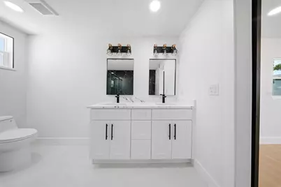 3700 72 Street N, Saint Petersburg, FL 33710 - Photo 26