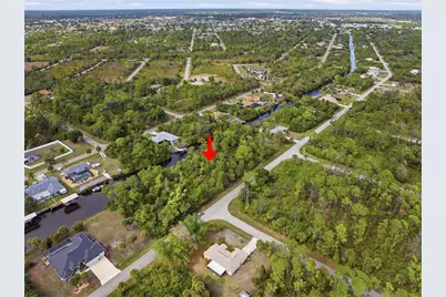 425 Cheshire Street, Port Charlotte, FL 33953 - Photo 4