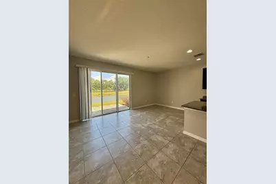 7944 Evergreen Creek Court, Riverview, FL 33578 - Photo 4