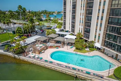 10355 Paradise Boulevard #113, Treasure Island, FL 33706 - Photo 14