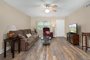 10033 64th Ave N, Saint Petersburg, FL 33708 - Photo 16
