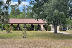 17449 Eagle Ln, Lutz, FL 33558 - Photo 2