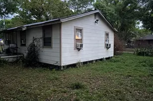 501 Ave A Wahneta W, Winter Haven, FL 33880 - Photo 2