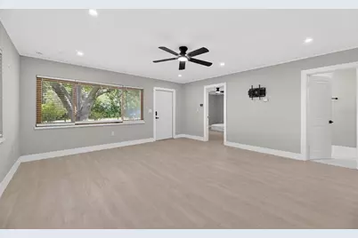 204 7th Avenue NW, Ruskin, FL 33570 - Photo 12