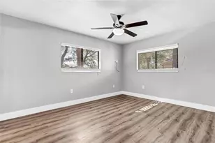 5684 Baywater Dr, Tampa, FL 33615 - Photo 14